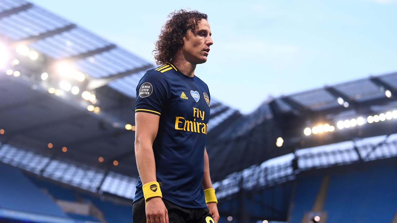 David Luiz entrever su adiós al Arsenal o el retiro