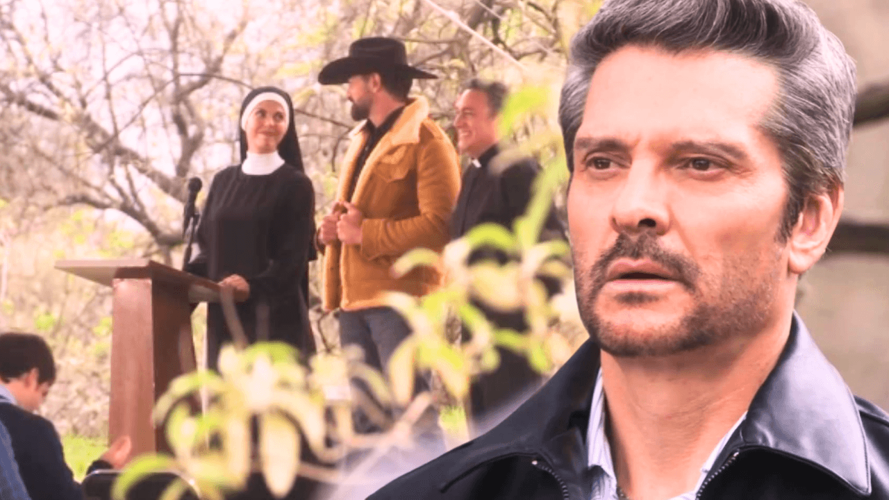 Carlos llega a la inauguración de la escuela de Monteverde | Monteverde | Capítulo 47