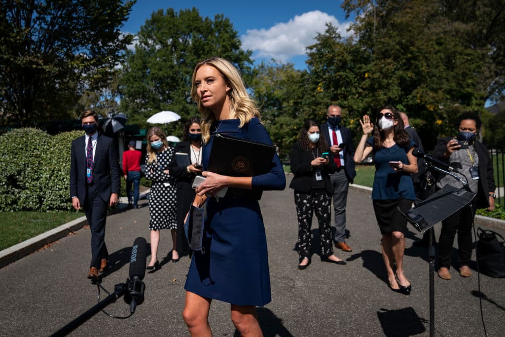 La incertidumbre que metió el contagio con coronavirus de Trump en una Casa Blanca donde pocos usan mascarilla