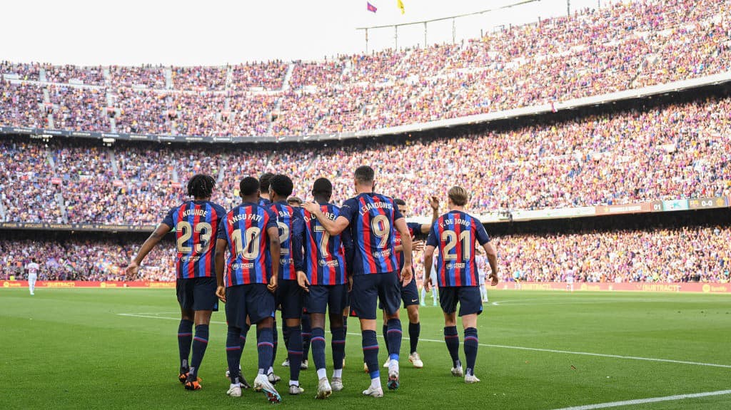 Barcelona presenta proyecto del nuevo Camp Nou y 'estrenarlo' para 2025