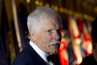 El empresario Ted Turner, intervenido por apendicitis en Argentina