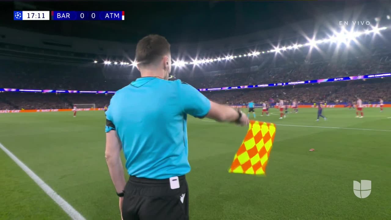 ¡Golazo anulado al Barcelona! Fuera de juego para invalidar el tanto de Rashford