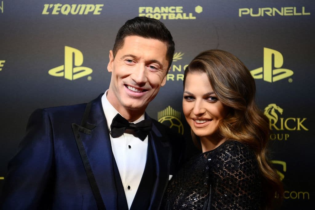 El jugador del Bayern Munich y de la selección de Polonia, Robert Lewandowski y su esposa Anna Lewandowska.