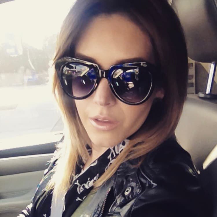 Le encanta posar con sus diferentes estilos.