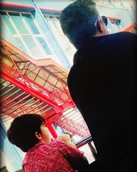 El hijo de
<b>Alejandro Sanz</b> y
<b>Raquel Perera</b>, Dylan está aprendiendo cinco idiomas.