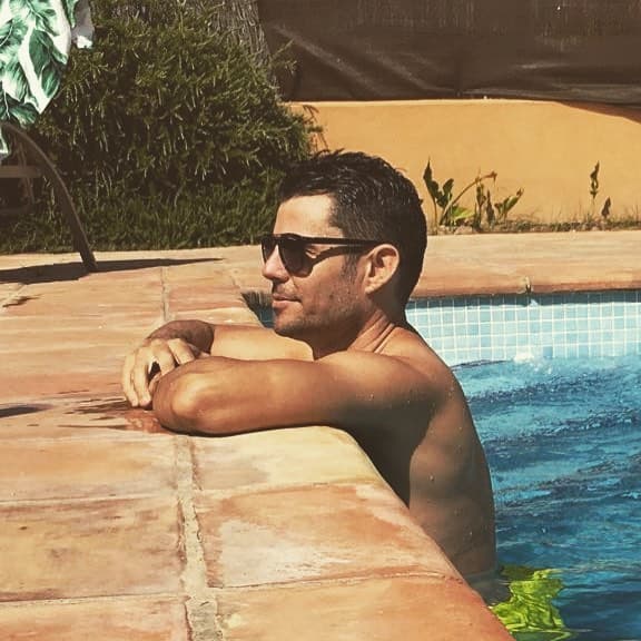 “De esta manera descartaremos su relación genética con él”, comentó el abogado Osuna, quien comentó a Univision Entretenimiento que espera los resultados estén a más tardar en 15 días.
<br>