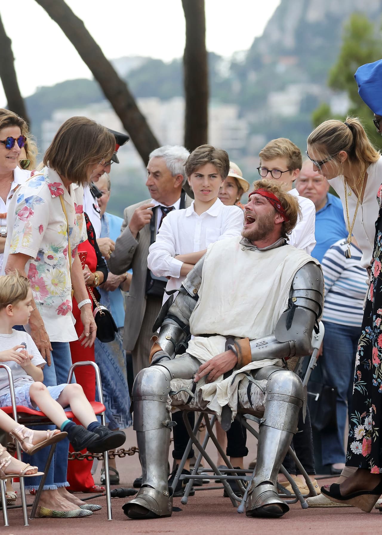 Su primer hijo nació con un año y tres meses de diferencia, el 28 de febrero de 2017, y lo llamaron 
<b>Stefano Ercole Carlo</b> en honor a su abuelo.
