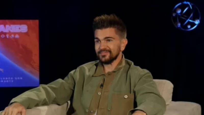 Juanes estrena el álbum visual 'Mis Planes Son Amarte' donde interpreta una canción en inglés