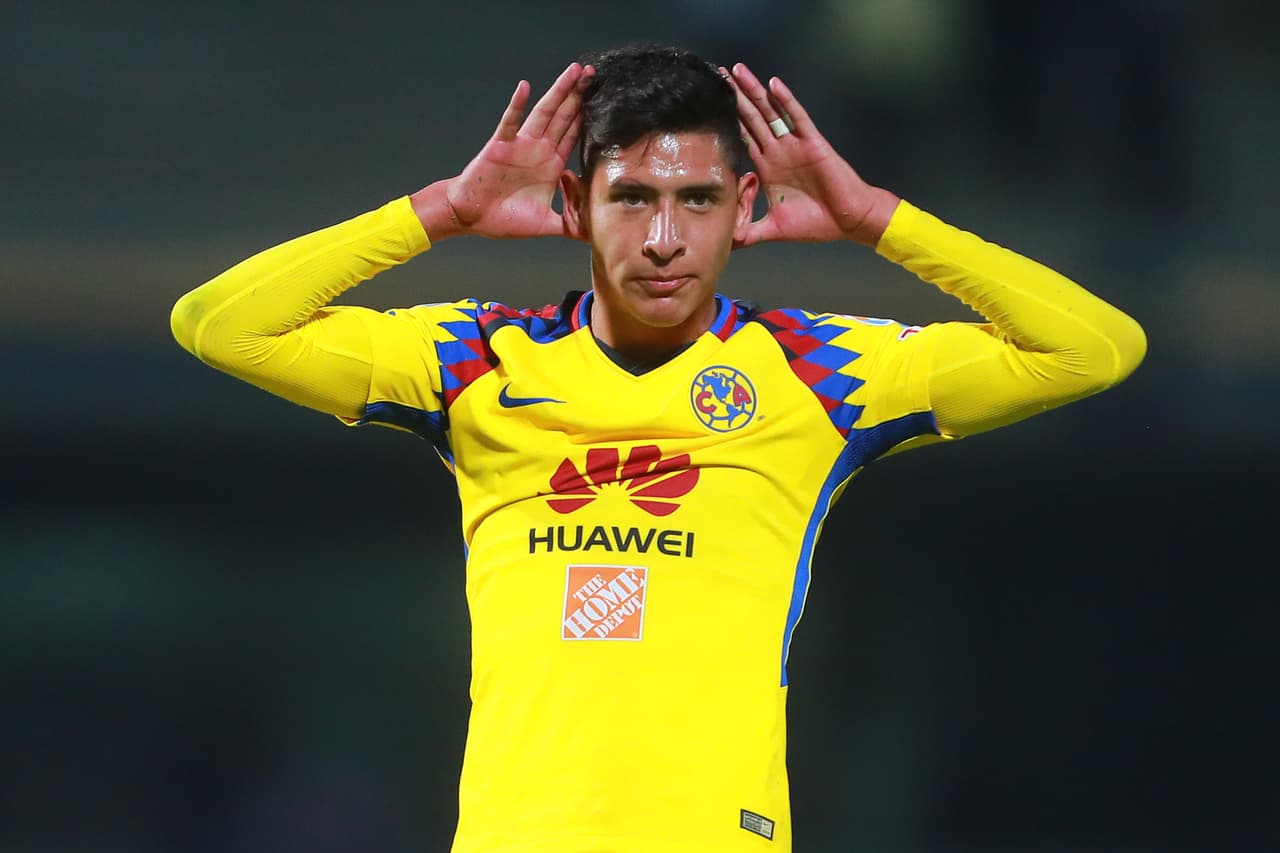 Édson Álvarez (América): debutante. Tendrá el 21.