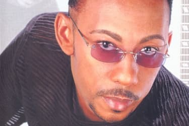 El bachatero Anthony Santos recibe el premio Gran Soberano