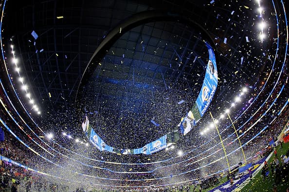 Los Ángeles Rams ganaron su primer campeonato de la NFL desde la temporada de 1983 y el tercero de todos los tiempos.