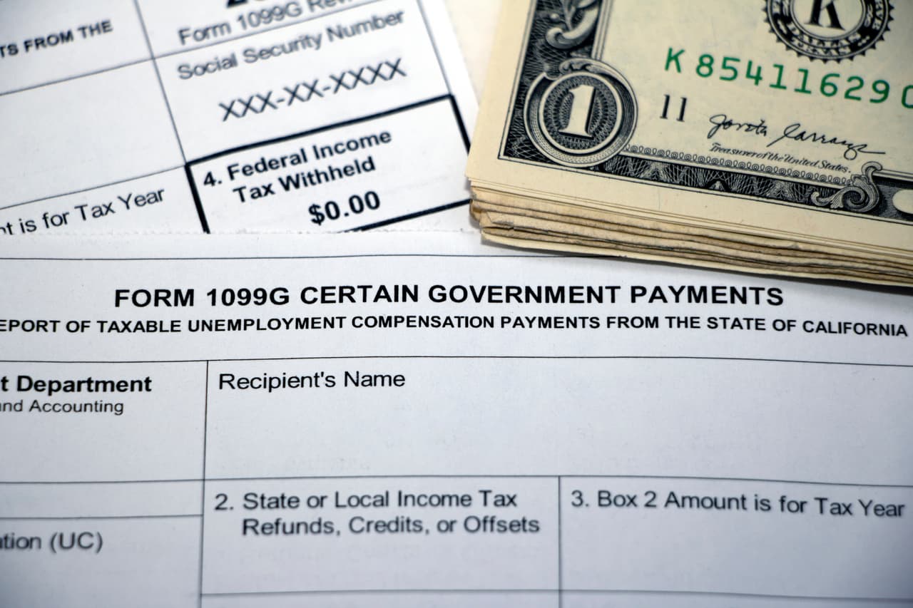 <b>Busca a alguien que puedas consultar todo el año, no solo en la temporada de taxes |</b> Esto porque si sucede algo con tu declaración es posible que debas contactar a quien preparó tu declaración luego de que haya concluido la temporada tributaria.