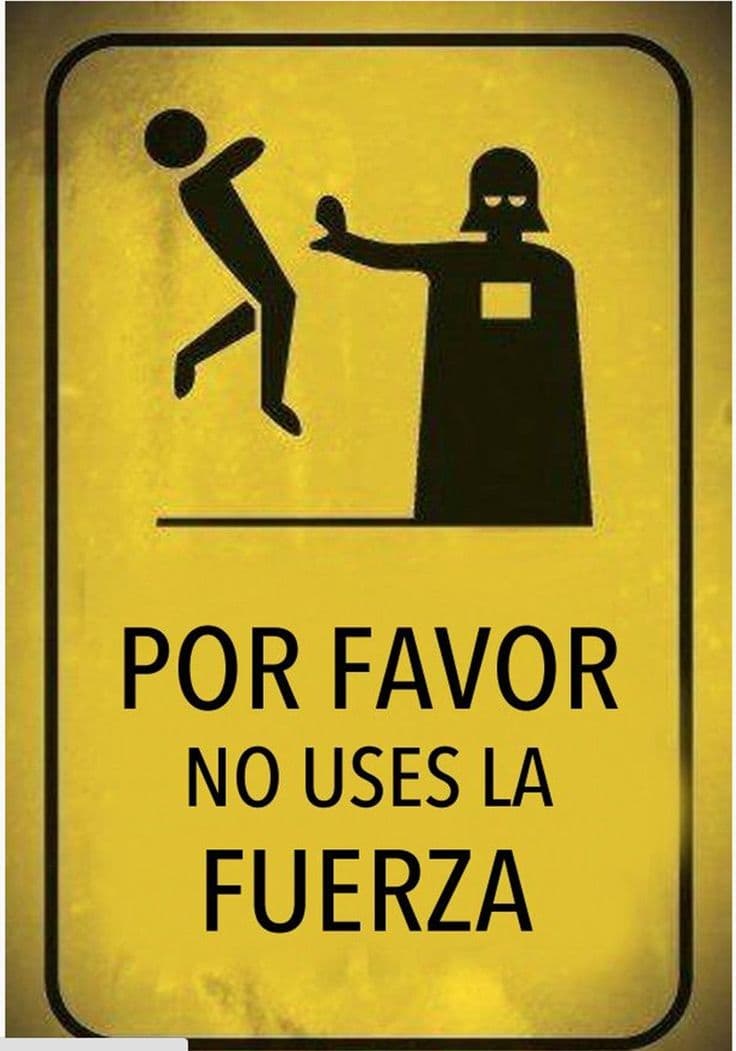 Únete al lado oscuro de la fuerza y ríete un poco con estas bromas de la película.