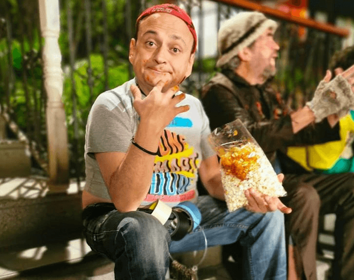 “Me siento como un niño”: Eduardo España comparte su experiencia en 'Vecinos' después de 15 años 