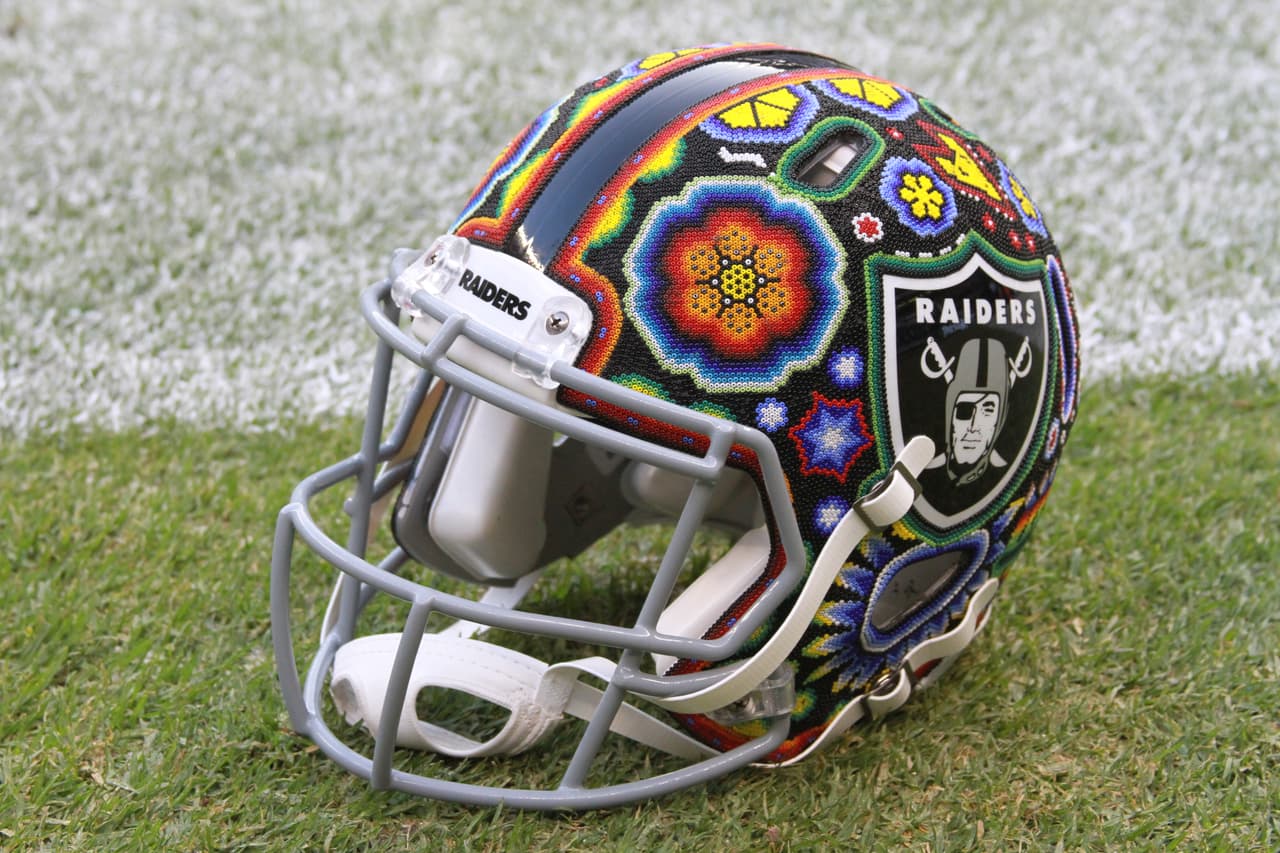 Miles de aficionados y apasionados de la NFL se dieron cita en el estadio Azteca para presenciar el duelo de Monday Night entre Raiders y Texans.