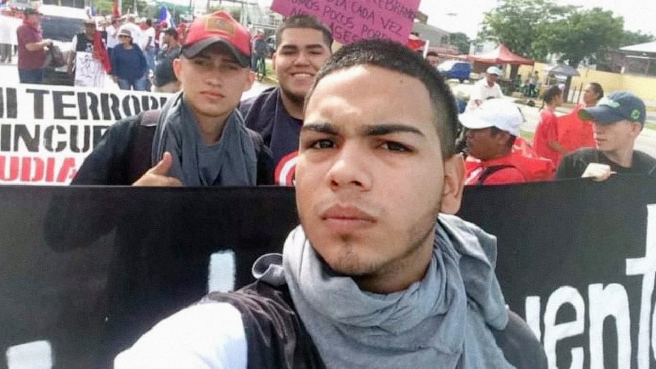 Cronología: ¿Cómo y por qué este hondureño de 18 años pasó 20 días encerrado y solo en una celda de castigo de ICE?