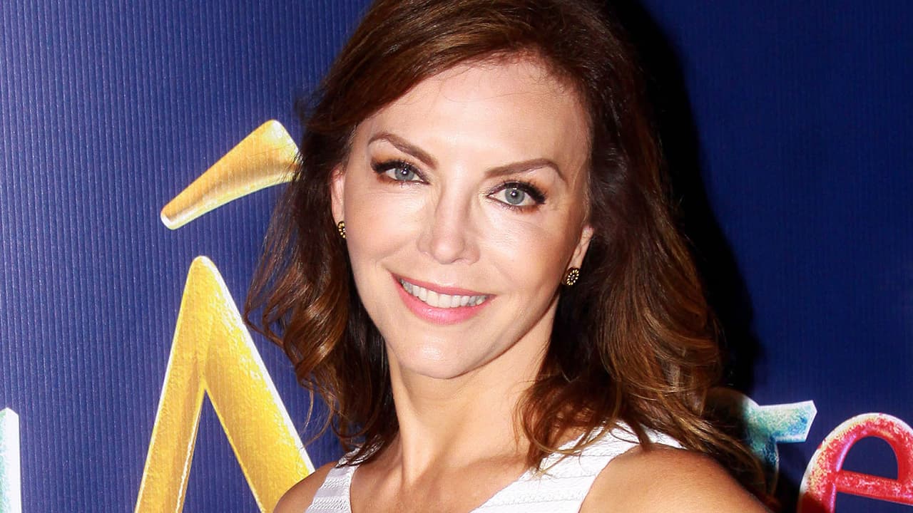 Laura Flores da positivo a coronavirus y esto es lo que se sabe de su contagio