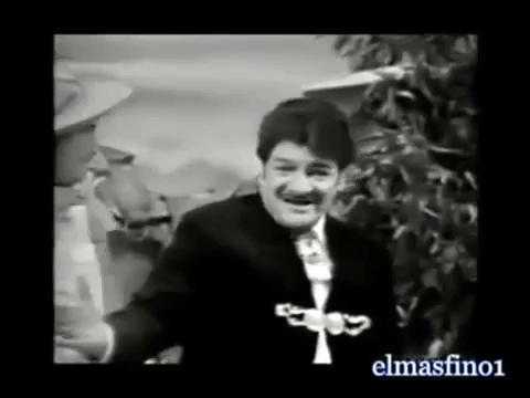 Así interpretaba José Alfredo Jiménez el popular tema 'Amanecí en tus brazos'.