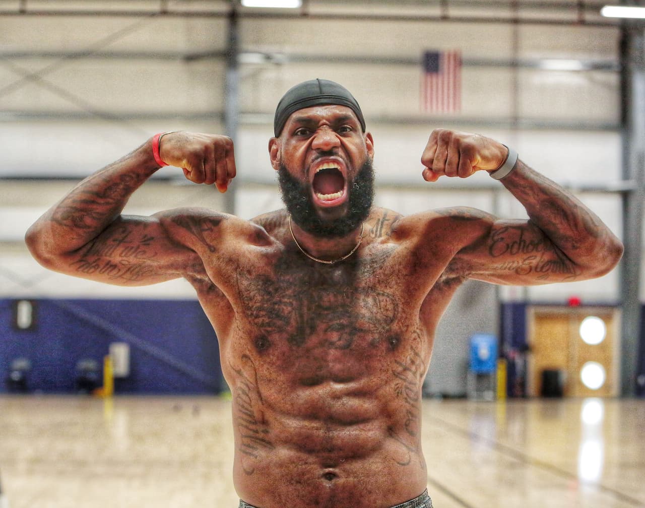 LeBron James rompe récord al ser elegido por decimosexta vez en el All-NBA Team