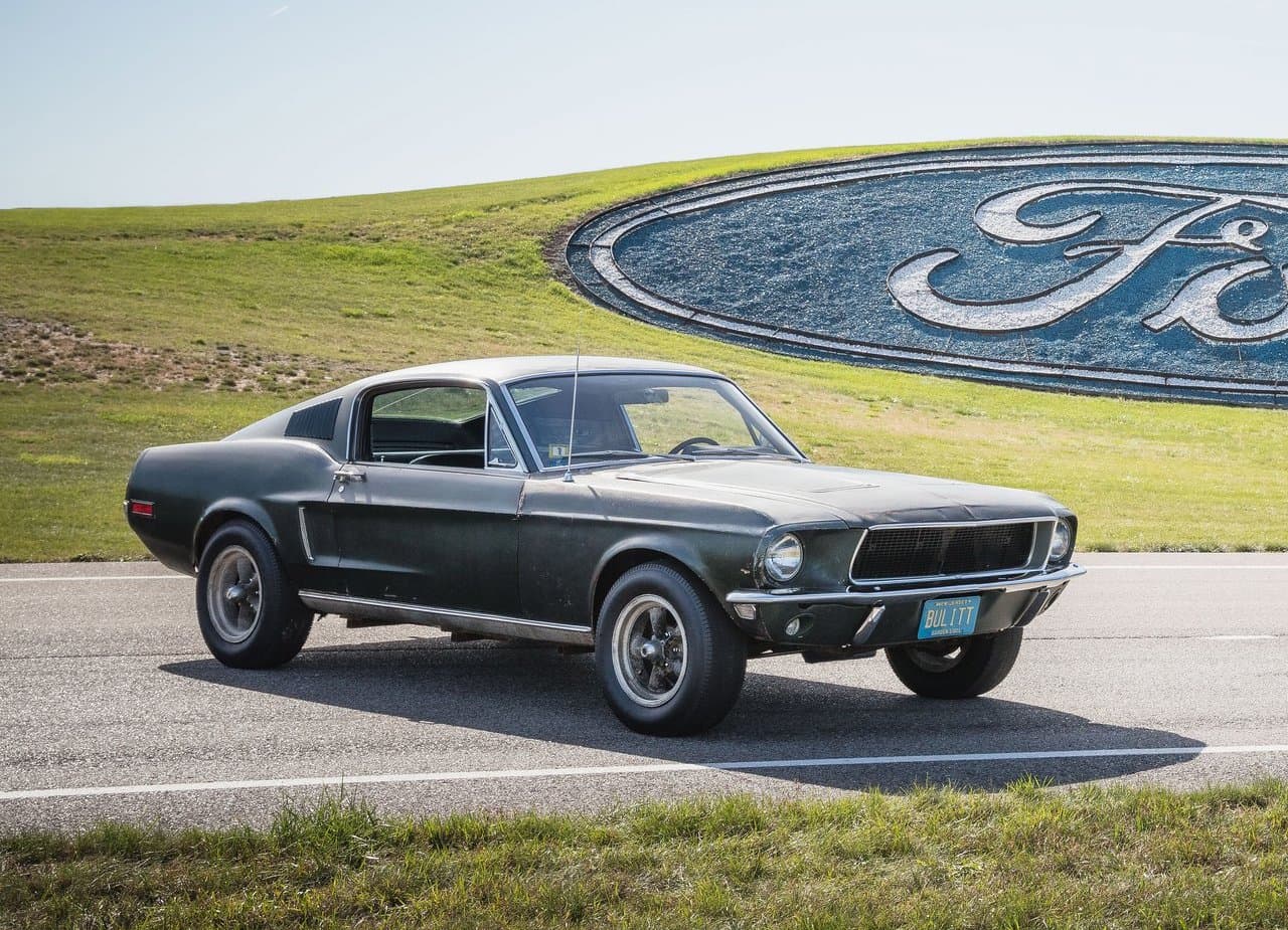 Según Sean Kiernan, su anterior propietario, el vehículo había sido vendido en dos ocasiones durante su existencia a un precio de $3,500. Por esta razón, la subasta dio inicio con una apuesta simbólica también de $3,500.