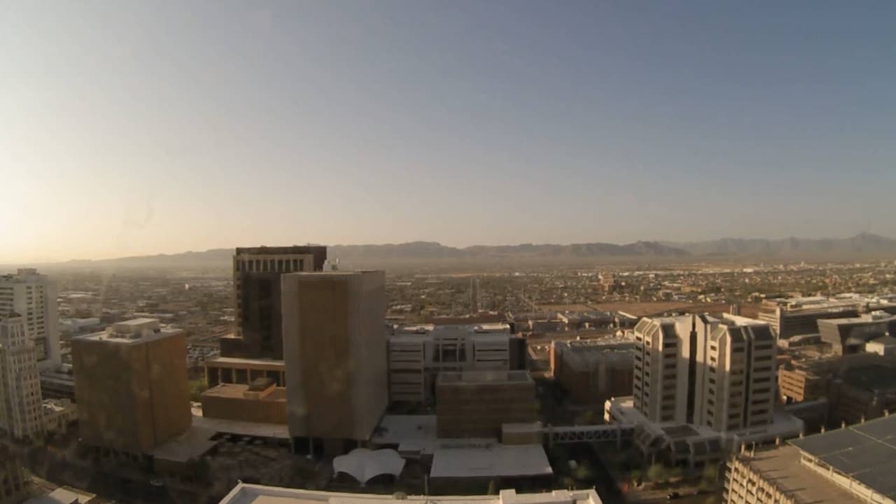 Llegó el otoño, pero continúa el calor con temperaturas máximas de 106 ºF este jueves