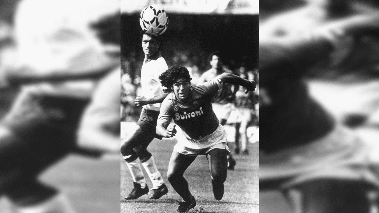 Fue precisamente contra el equipo argentino River Plate que iniciaba su debut en un partido amistoso el 19 de agosto.