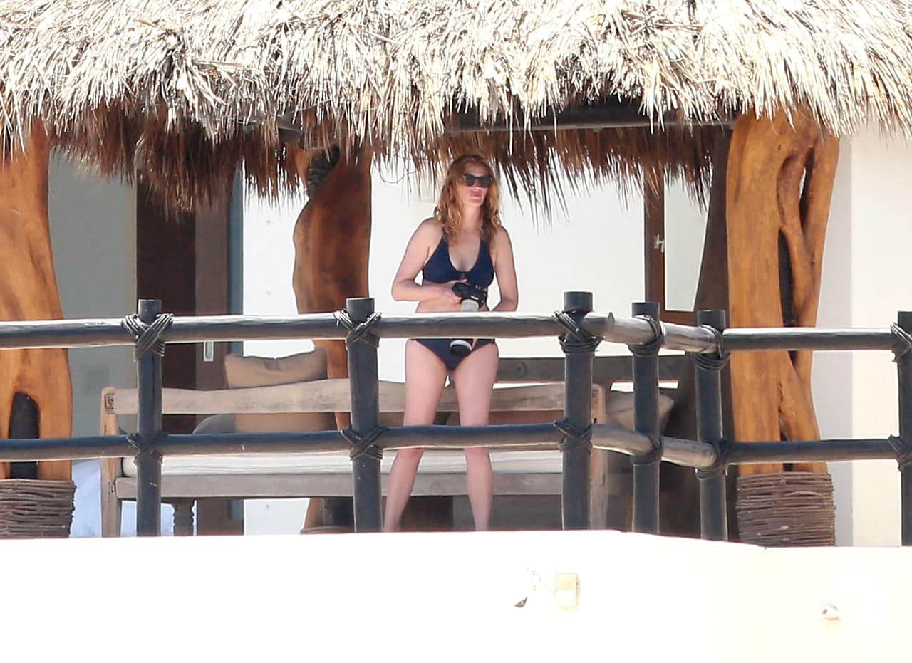 Ella siguió disfrutando de la vista.