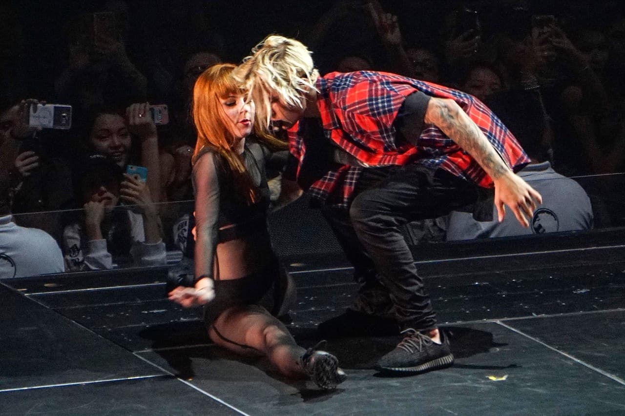 Los candentes y sugerentes bailes están al máximo en cada una de sus presentaciones.