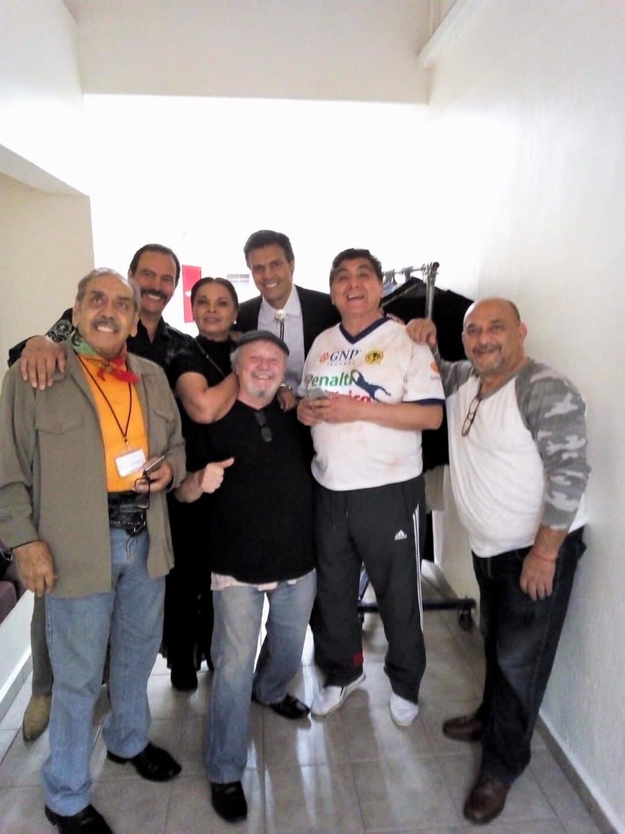 Además, hay una buena noticia y es que tiene 99% de probabilidades de ya no necesitar nada de tratamientos de quimioterapia ni radioterapia, como lo dijo el jueves 15 de agosto al programa 
<a href="https://twitter.com/VentaneandoUno/status/1162117517776543744" target="_blank">'Ventaneando'</a>.