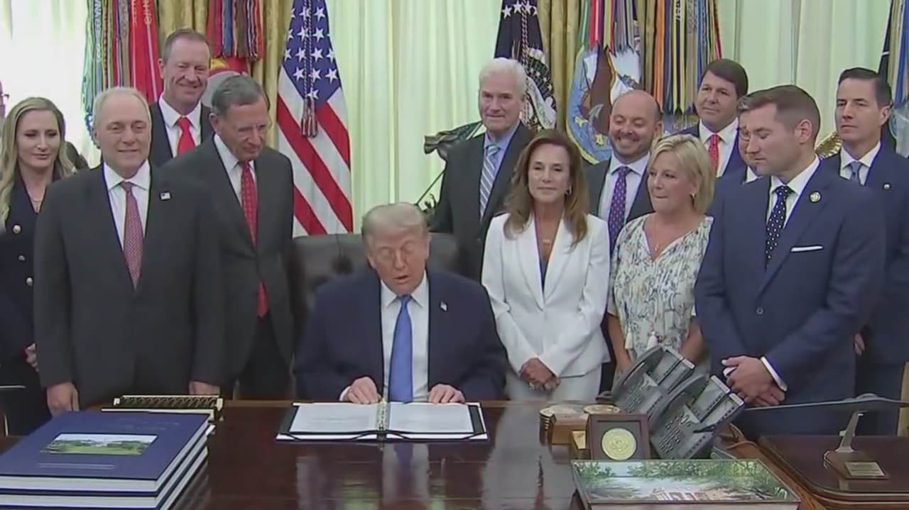 Donald Trump amenaza con no renovar el T-MEC durante su próxima revisión el 1 de julio