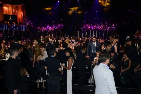 Todos estaban felices y muy contentos por pasar una gran noche en familia.