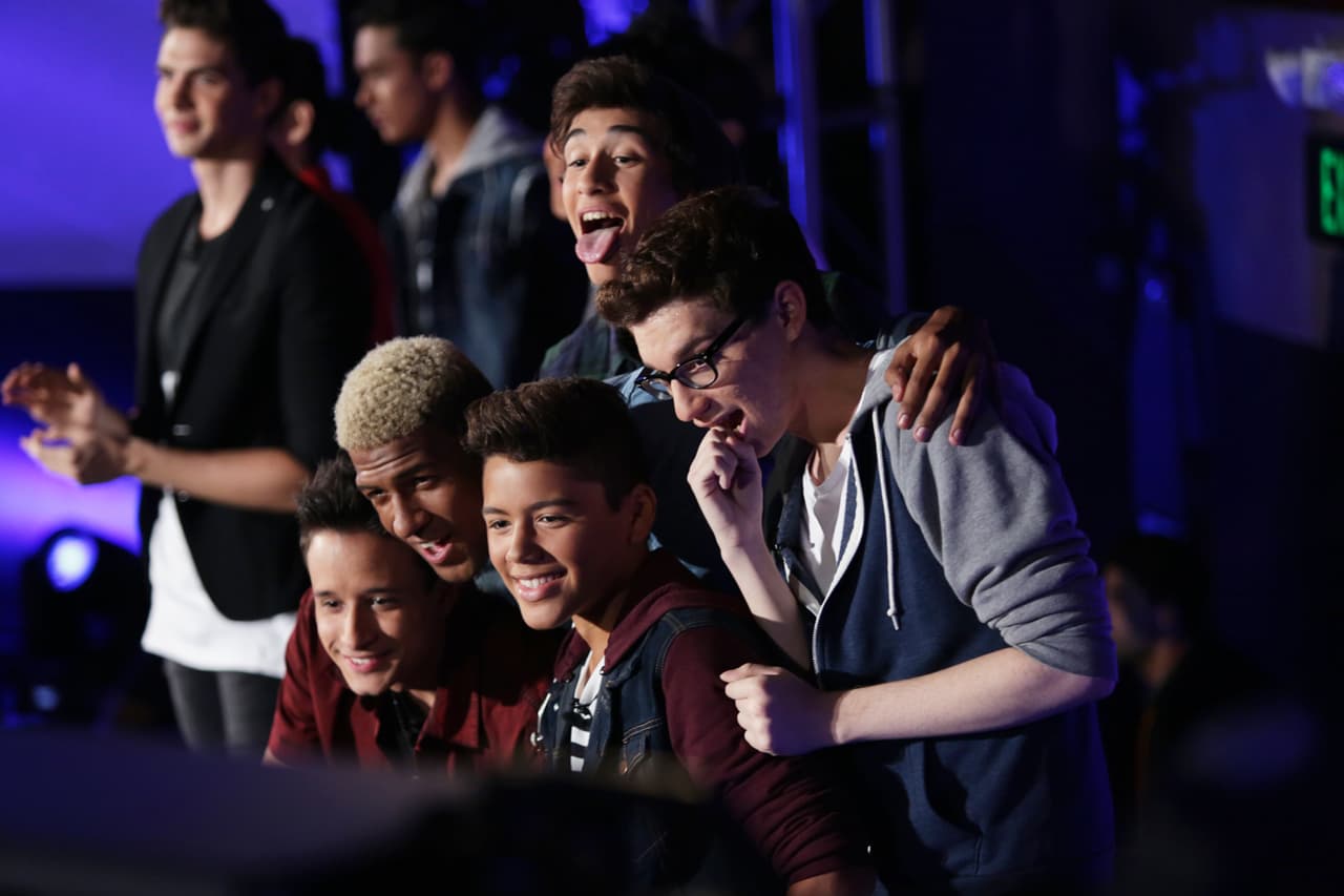 Kevin nos enamoró cuando Laura cantó con él en las audiciones de Miami Beach. Sin embargo, nadie se imaginó que se retiraría de la competencia.