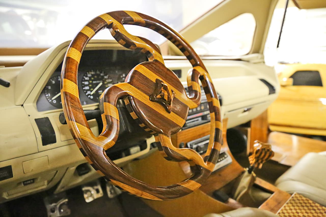 El volante de Splinter fue recreado en madera, incluso los detalles más pequeños.