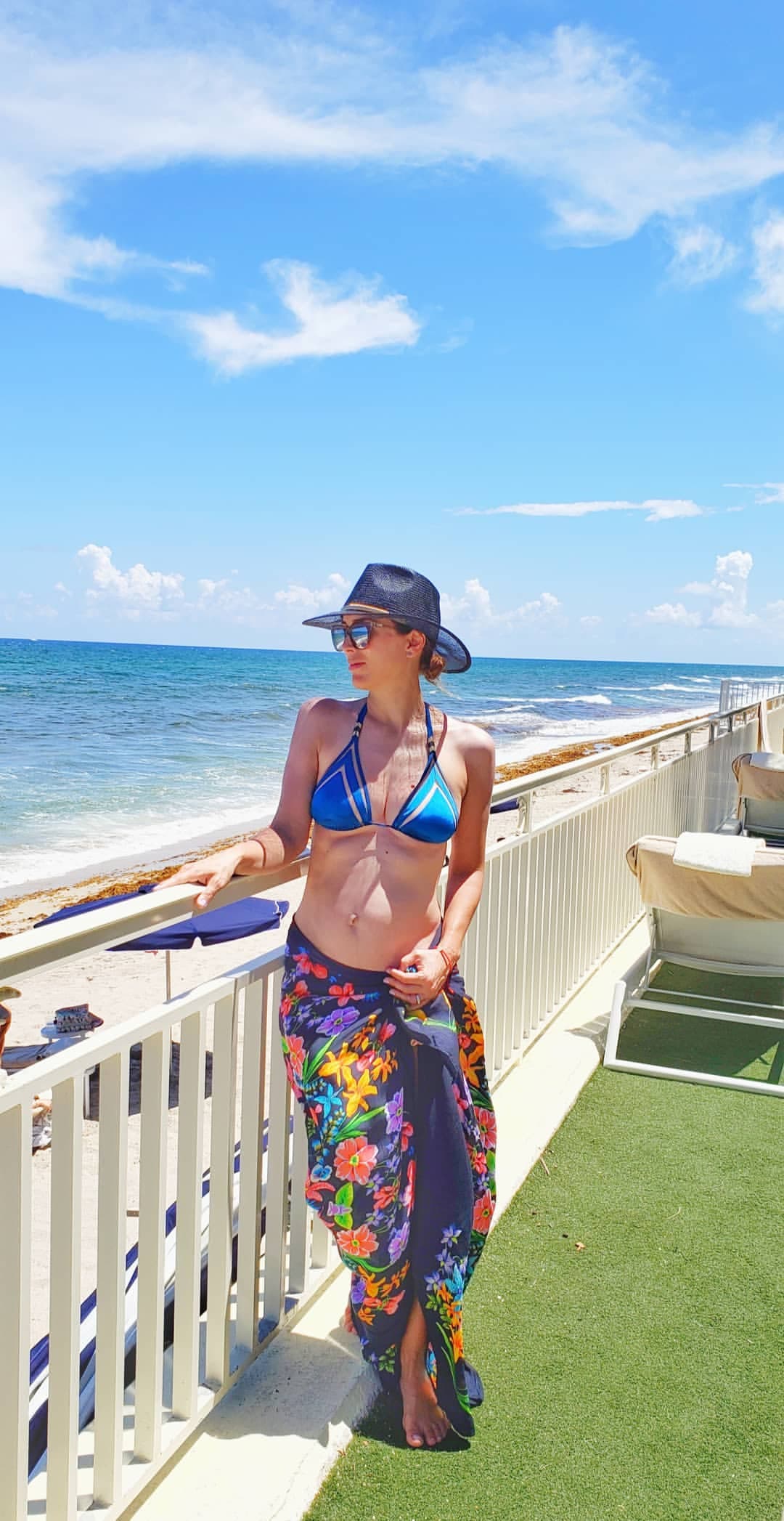 "¡Ya están creciendo mucho!", escribió la actriz, donde es visible que sus gemelas han incrementado su tamaño en muy poco tiempo.