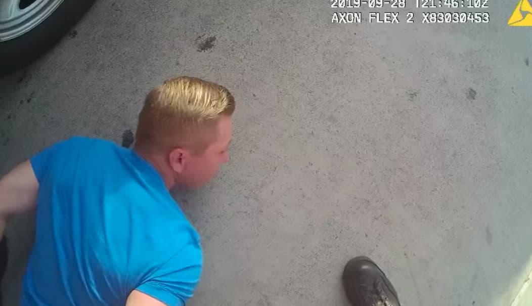 Arrestan a 11 depredadores sexuales en Florida que buscaban niños en internet