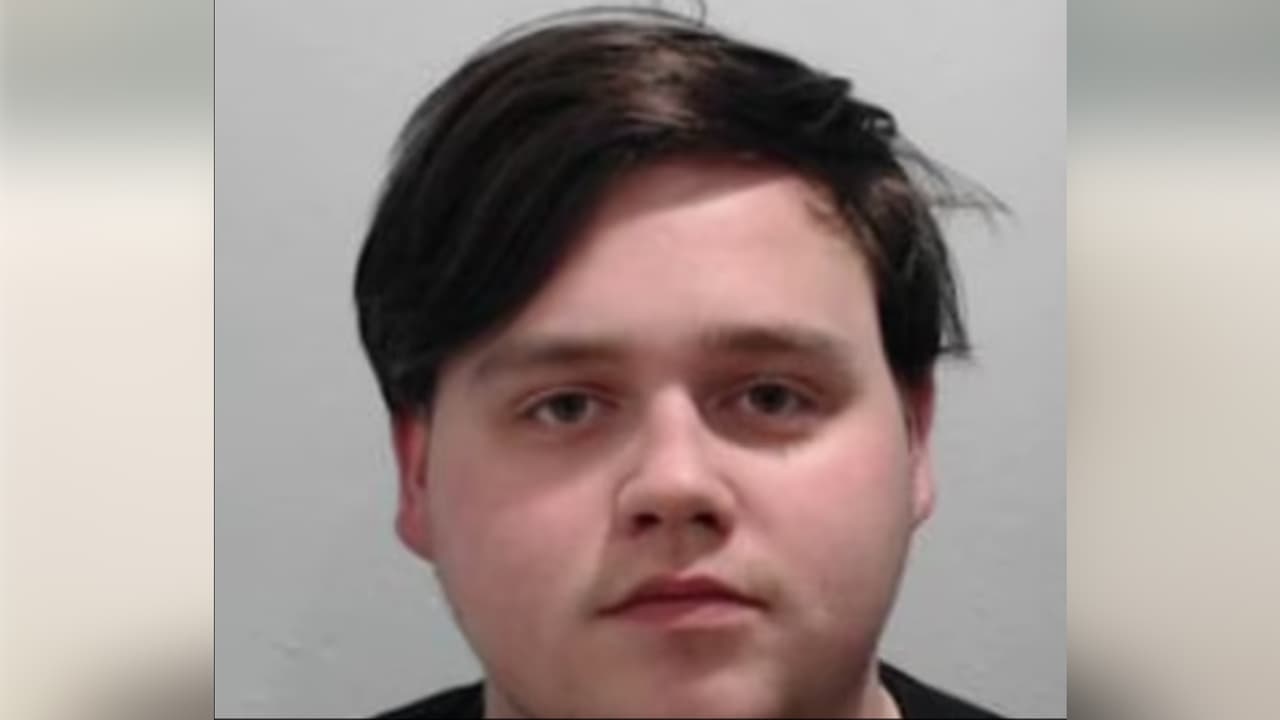 Mató a su hermana menor tras intentar violarla en un parque. Después, otro hombre abusó sexualmente del cadáver