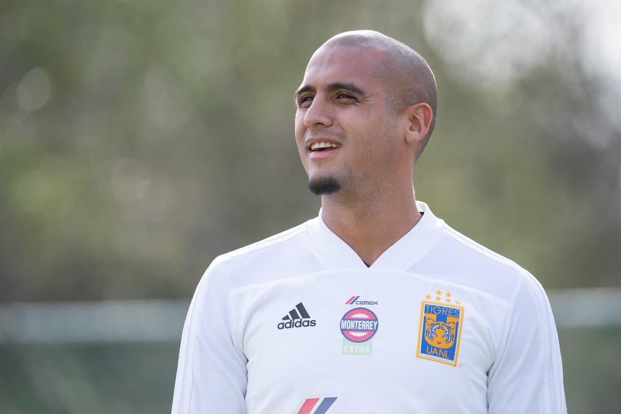 Defensa: Luis Rodríguez (Tigres)