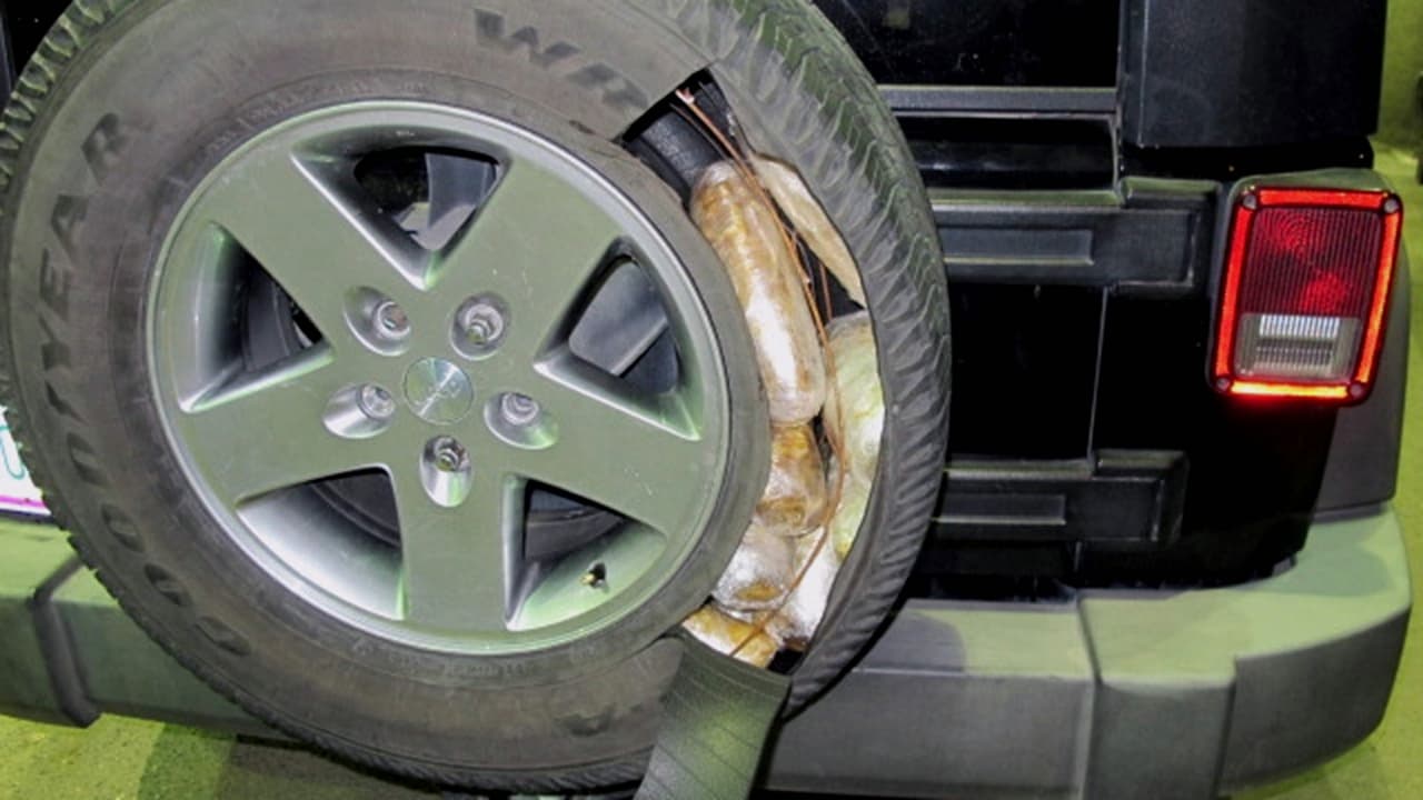 Ponchado. La de repuesto no sólo sirve en caso de que se ponche una llanta.