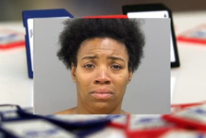 Nuevos detalles sobre la madre acusada de matar a su hijo por una tarjeta SD