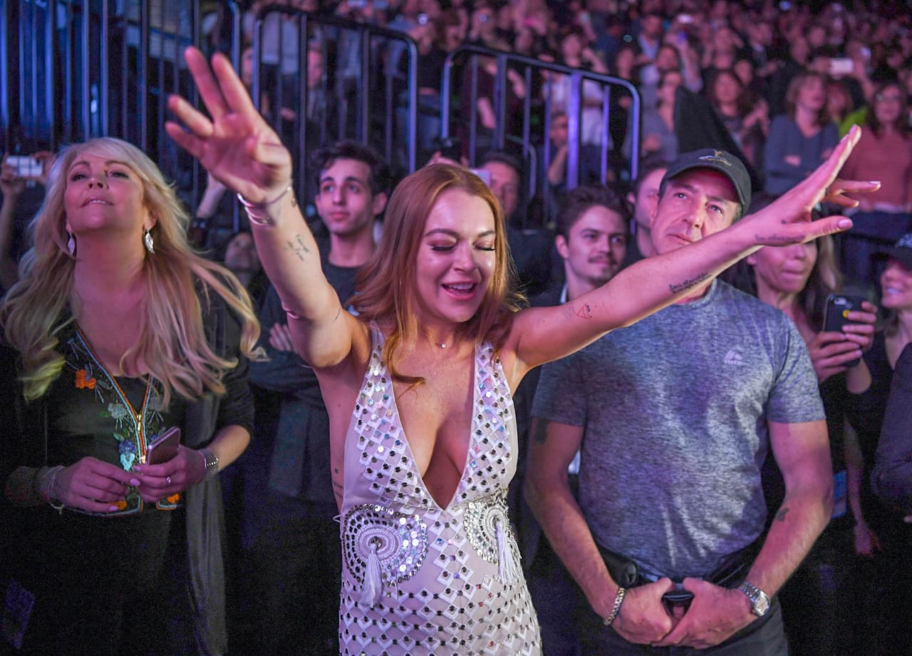 Nos encantaría verla vestida de novia.