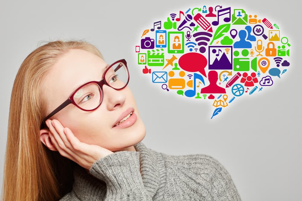 Pero la buena noticia es que tu ánimo está en alza y el toque optimista que te envuelve será la clave que te ayudara a solucionar muchas situaciones difíciles.