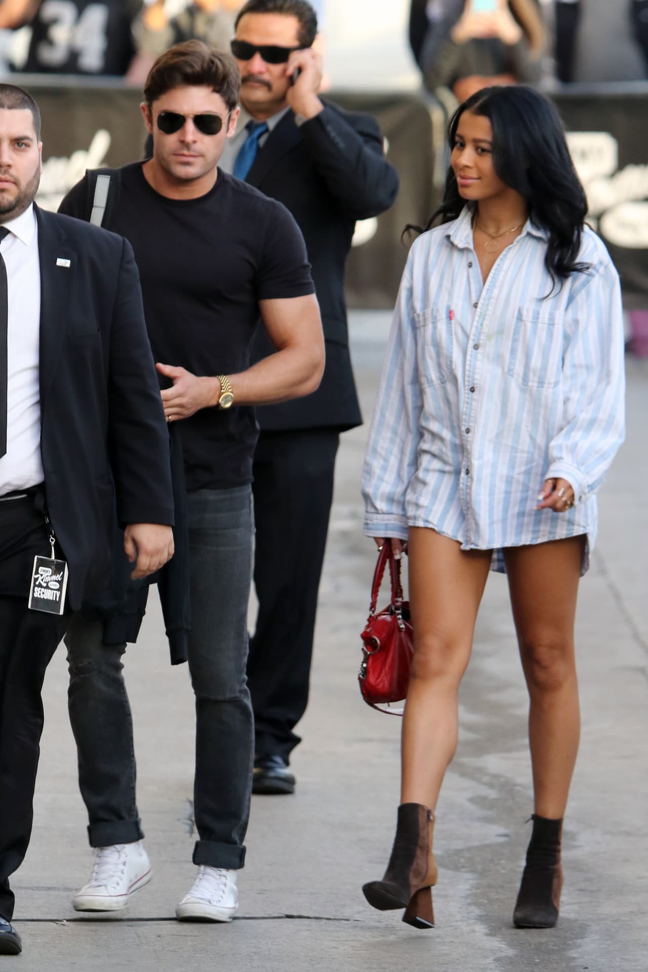 Y ademas le quedaba un poquito grande.