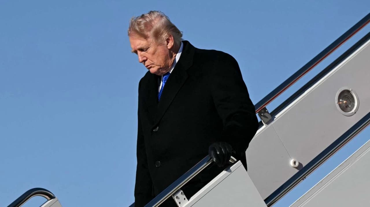 Donald Trump acusa a los demócratas de sabotear a ICE para permitir el voto de indocumentados