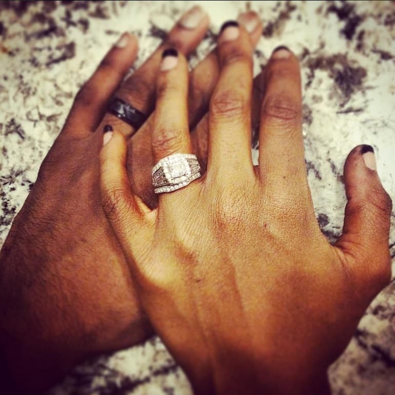 A principios del 2014 la pareja anunció su enlace, aunque el sitio 'Life & Style' refiere que no se encuentra el certificado de matrimonio.