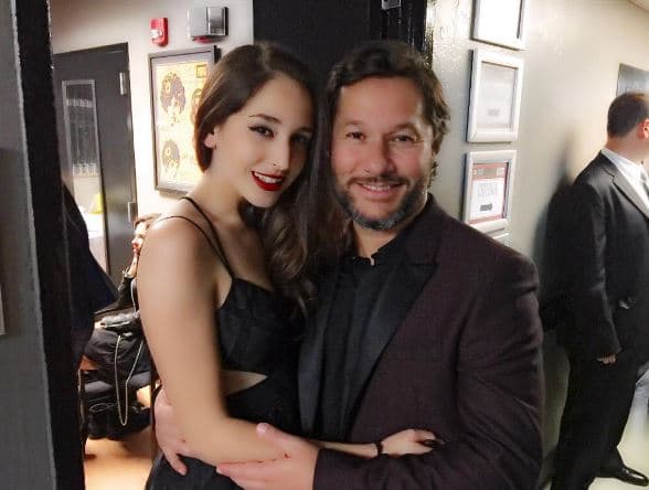 En su corta carrera musical se ha codeado con artistas como Diego Torres.