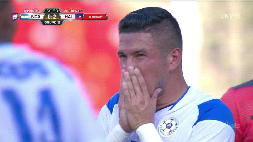 Tiro desviado de Luis Galeano