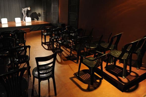 La ciudad de Buenos Aires mantiene desde 2008 un presupuesto de 3.7 millones de pesos ($1,000,000) para subvencionar distintos proyectos teatrales, pero las iniciativas crecieron de 360 en ese año a 600 en lo que va de 2010, detalló Andrada.