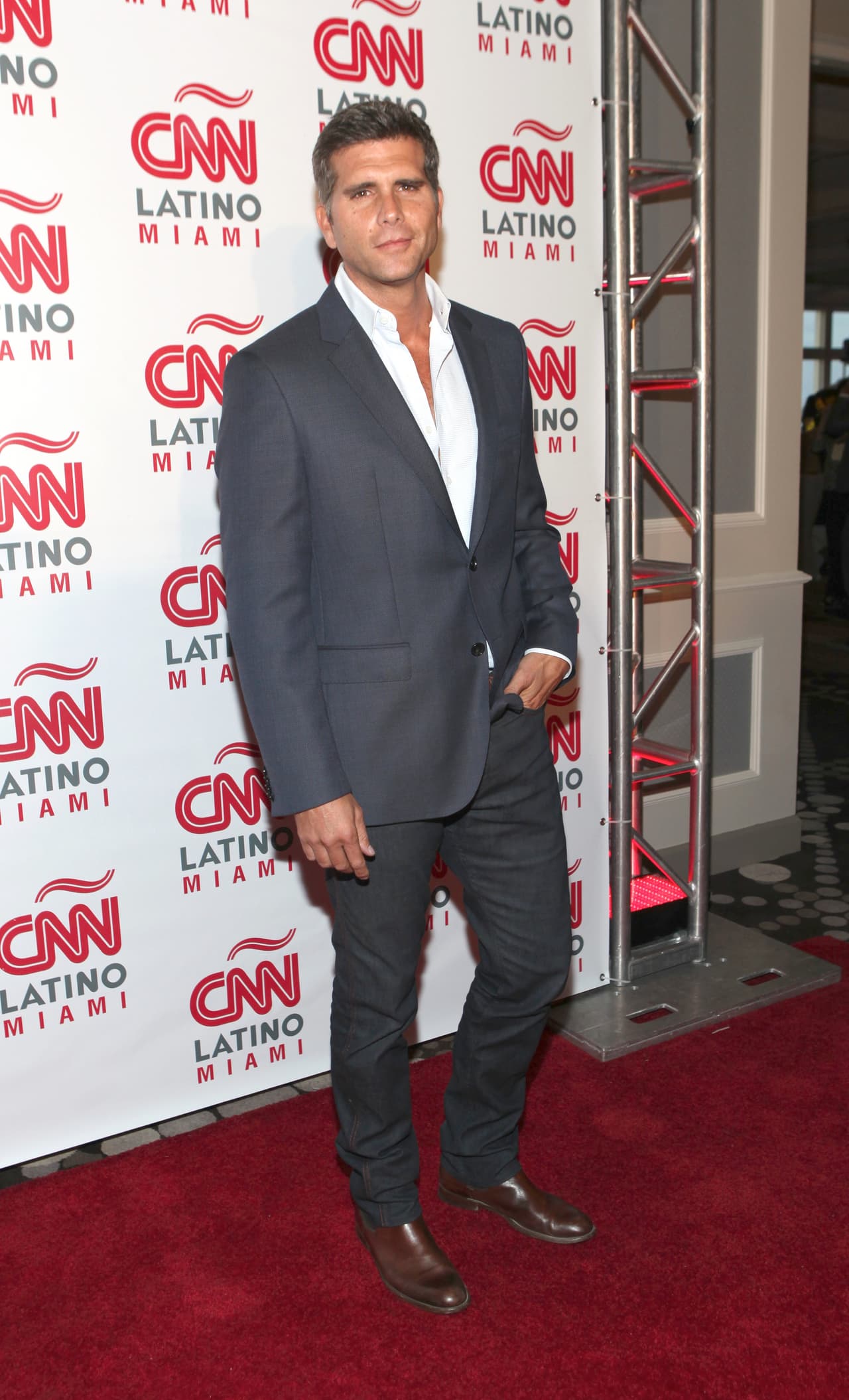 Y Legarreta muy sonriente agregó: "Yo creo que pensó que quería con él. No, no sé, pero sí es raro porque realmente son más cariñosos”.
<br>