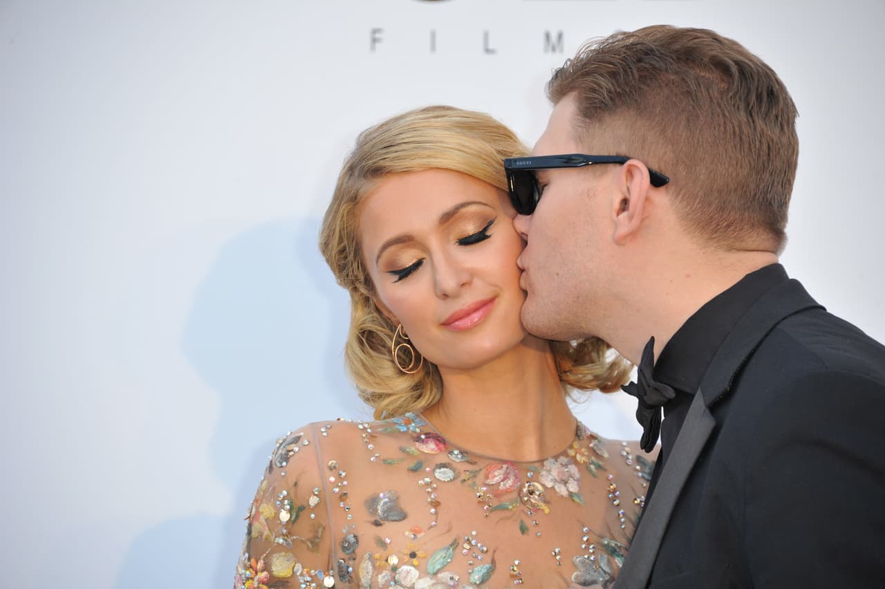 En estados como California los tribunales analizan los motivos por los cuales se rompió un compromiso matrimonial, y la ley establece que quien lo disuelve está obligado a devolver la joya.
<br>