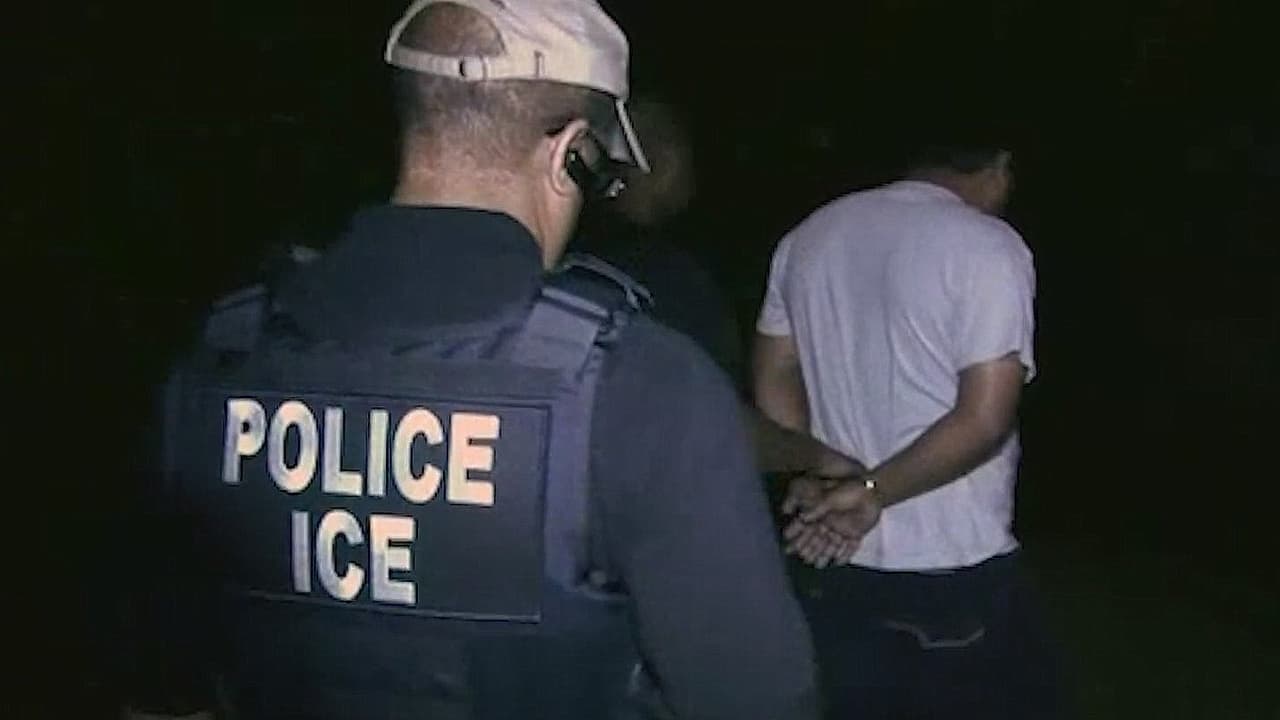 Hispano con asilo pendiente es detenido por ICE durante una cita con USCIS en Charlotte